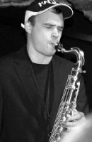 Etienne - Blois,Loir-et-Cher : Saxophoniste diplômé, professionnel + 15 ans  de pratique - Donne cours sur Blois/Romorantin/Sologne, du classique au  jazz / variété